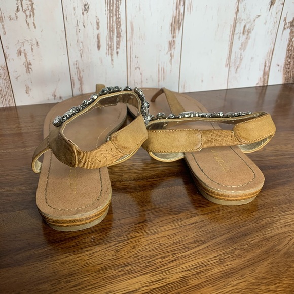 Madden Girl Sandals Multicolored Jewels Beige Sz 9 - Picture 3 of 4
